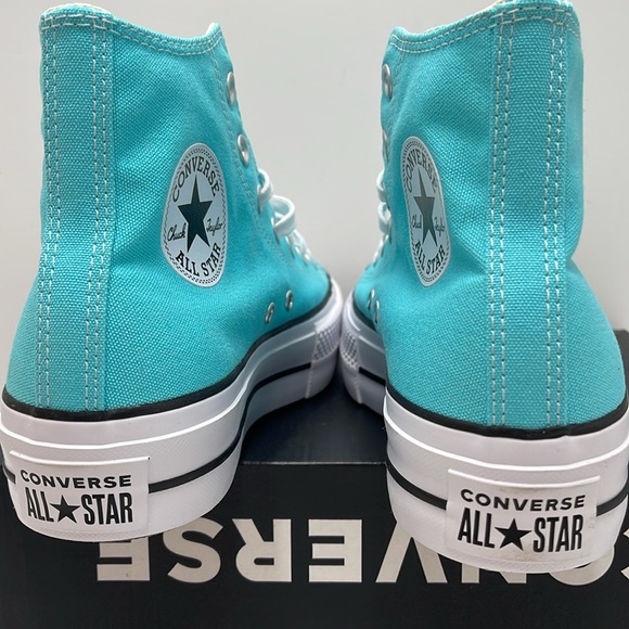 Converse WMNS A07570F CTAS LIFT HI
TRIPLE CYAN/WHITE/BLACK A07570F Platforms - Picture 13 of 16